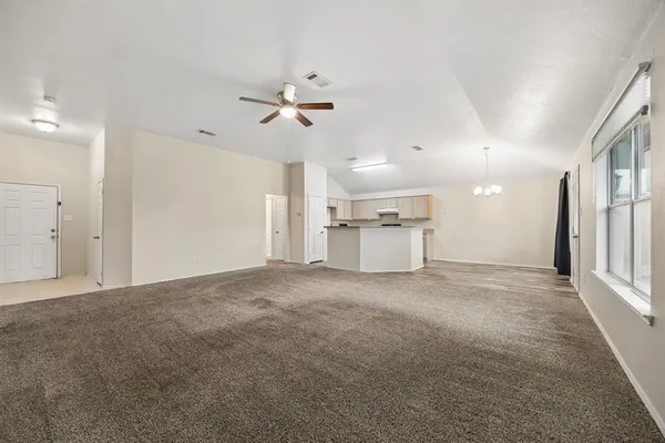 $2,200 | 209 Meadow View Lane, Anna, TX 75409