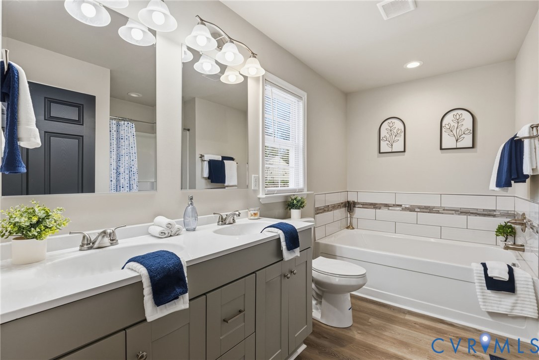 10541 Lunswood Road Chester, VA 23831 - Photo 22 of 29 Primary Bathroom