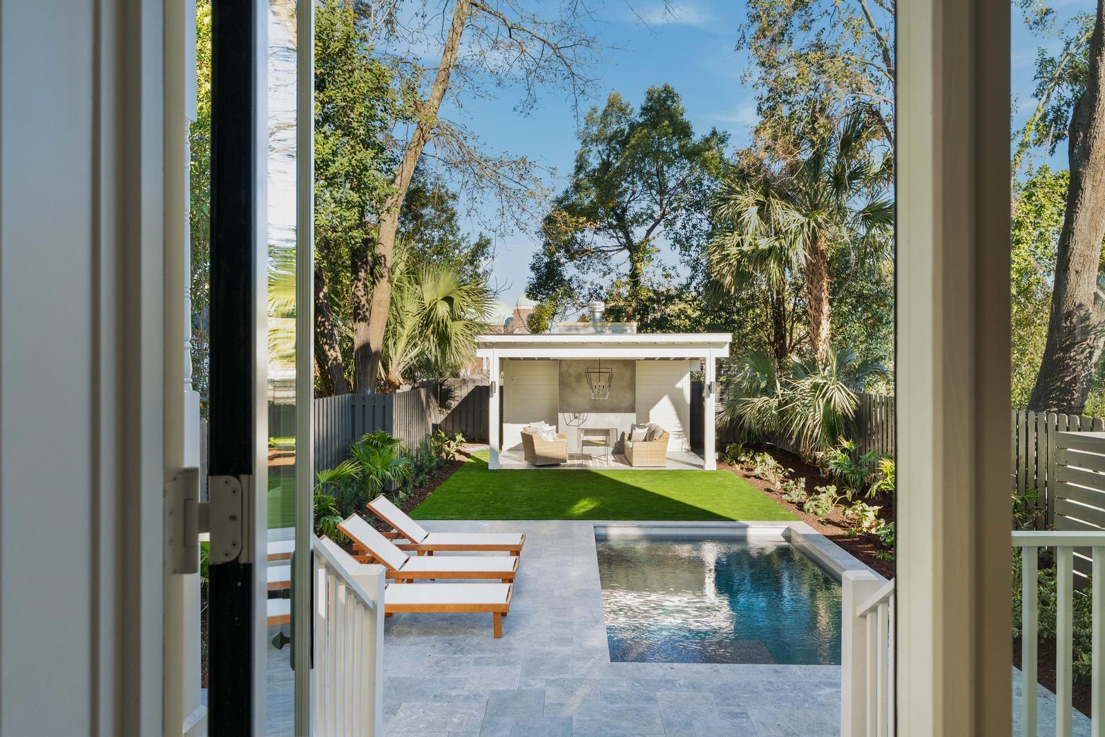 318 Sumter Street Charleston, SC 29403 - Photo 2 of 68 64