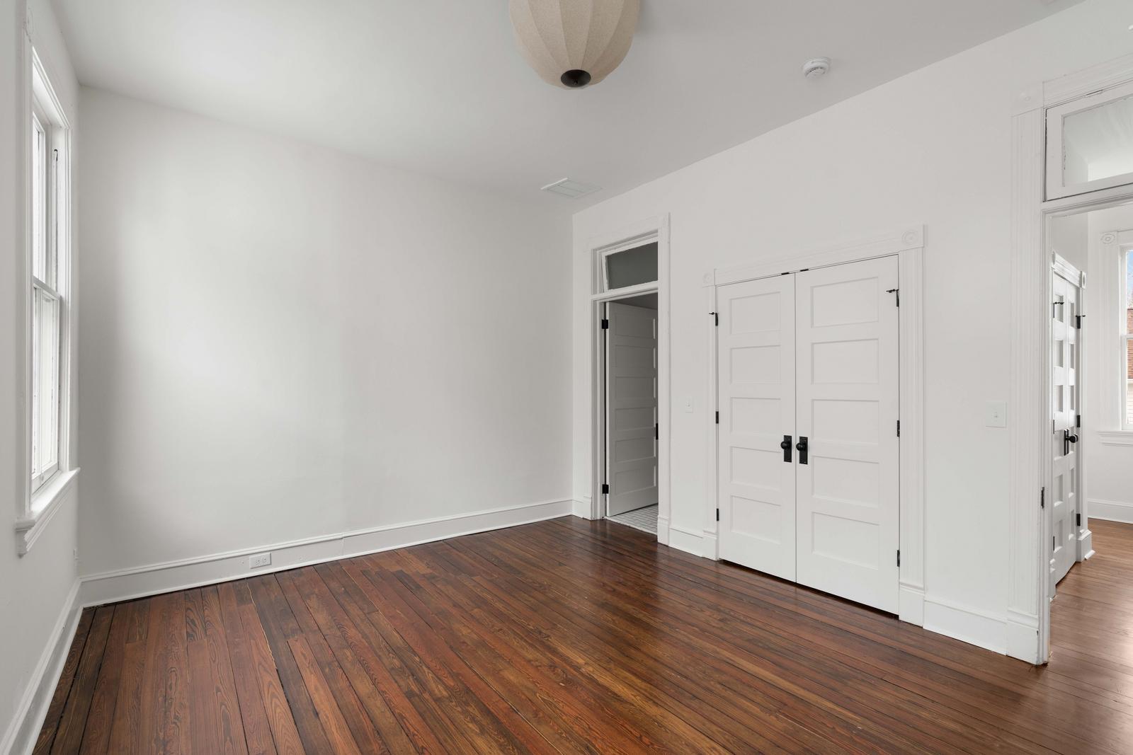 318 Sumter Street Charleston, SC 29403 - Photo 46 of 68 47