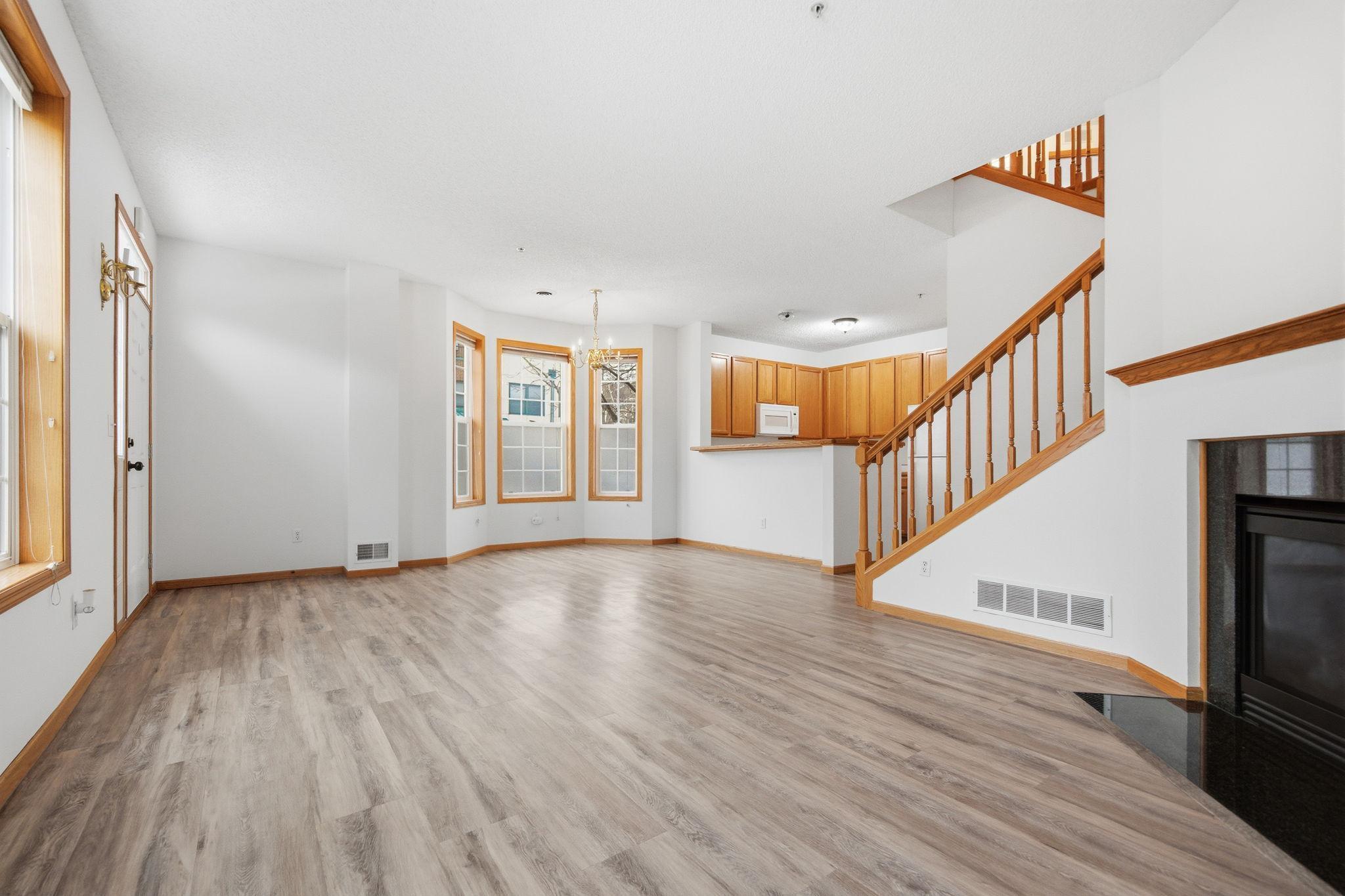 15461 Frost Path, Unit 1501 Apple Valley, MN 55124 - Photo 11 of 42