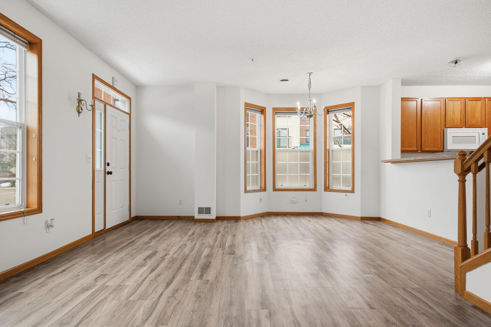 15461 Frost Path, Unit 1501 Apple Valley, MN 55124 - Photo 12 of 42