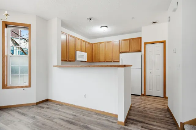 $292,000 | 15461 Frost Path, Unit 1501, Apple Valley, MN 55124