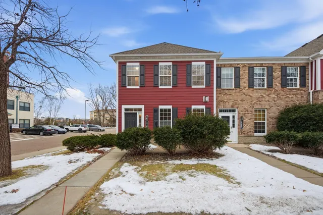 $292,000 | 15461 Frost Path, Unit 1501, Apple Valley, MN 55124