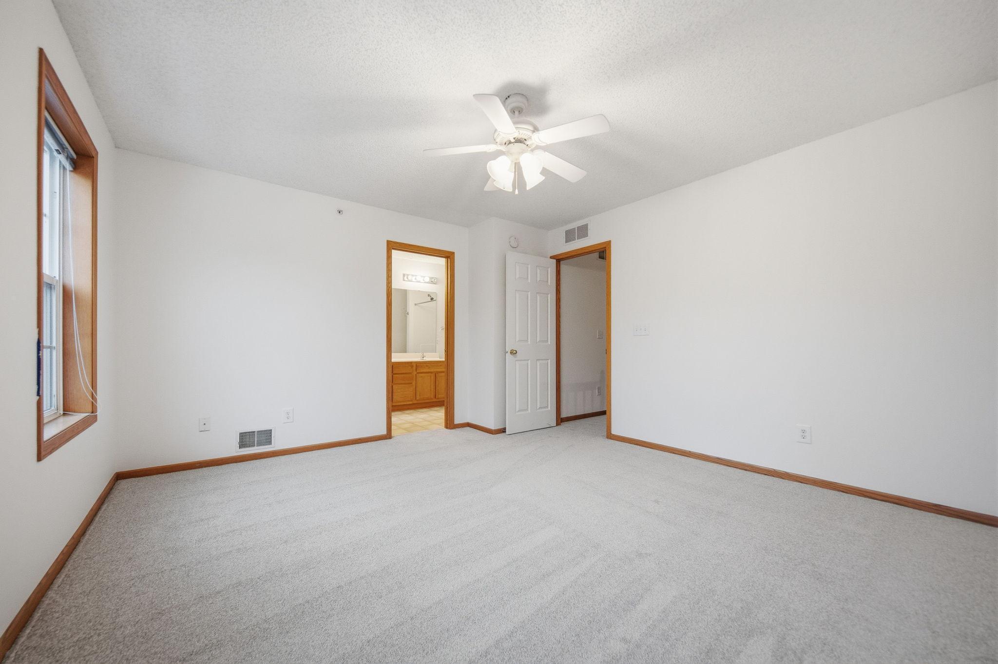 15461 Frost Path, Unit 1501 Apple Valley, MN 55124 - Photo 28 of 42