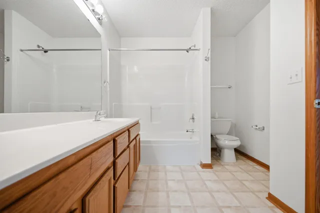 $292,000 | 15461 Frost Path, Unit 1501, Apple Valley, MN 55124