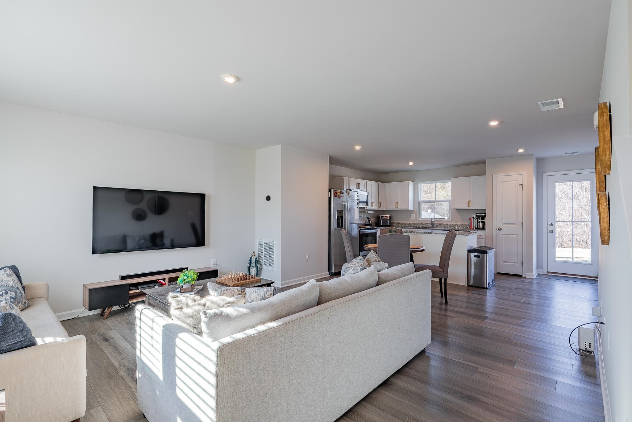 570 Wingtip Way Harrisonburg, VA 22801 - Photo 5 of 50