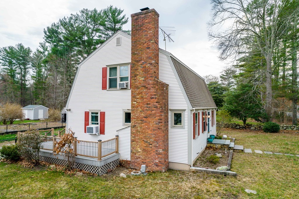 210 Hathaway Road Acushnet, MA 02743 - Photo 33 of 34 Gallery Image 33