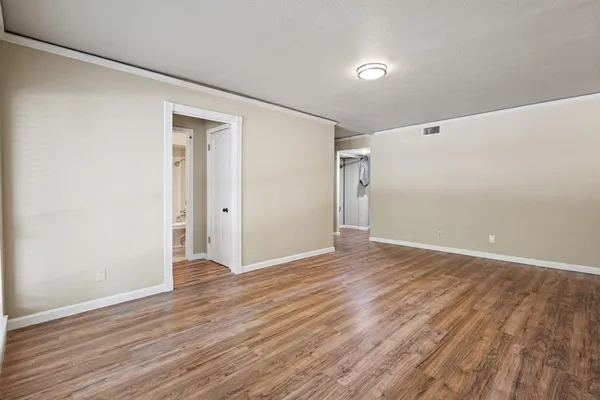 $1,400 | 5634 Boca Raton Boulevard, Unit 209, Fort Worth, TX 76112