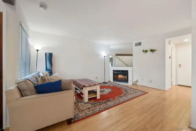 $3,250 | 13815 Johannesberg Drive, Unit 8, Poway, CA 92064