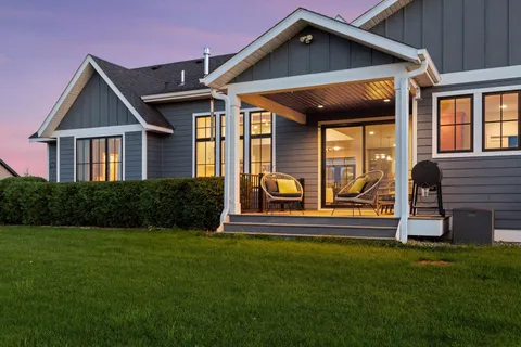 $1,450,000 | 8182 Waterset Circle, Mound, MN 55364