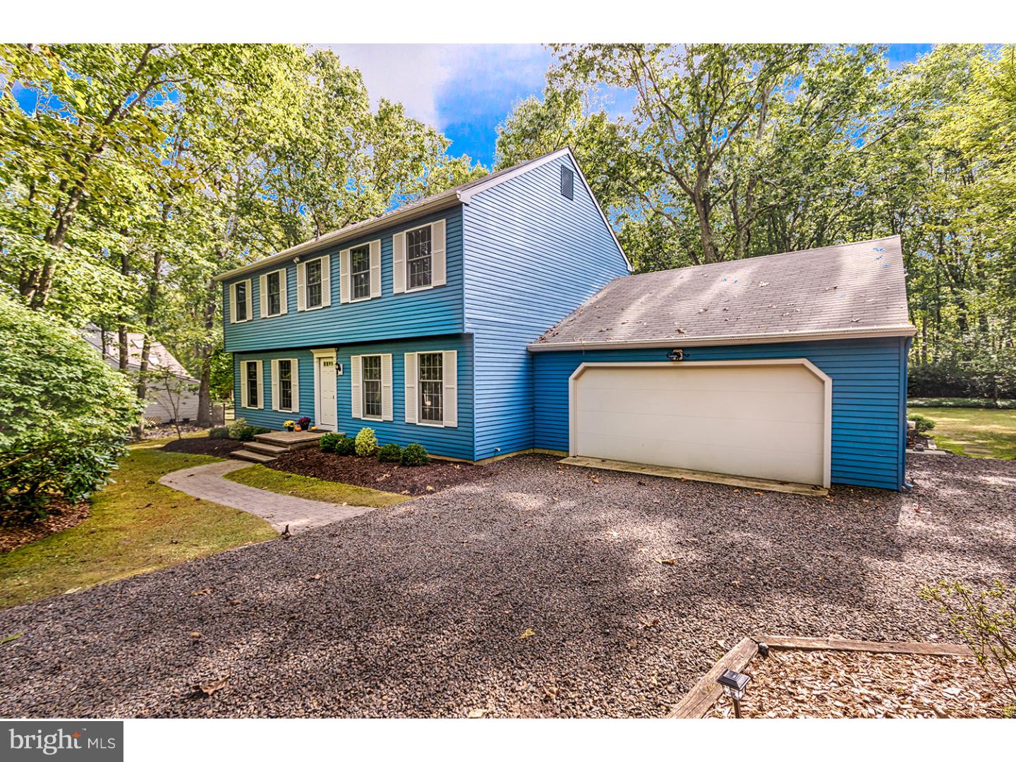 8 Strafford Circle Road Medford, NJ 08055 - Photo 2 of 25 Exterior Front