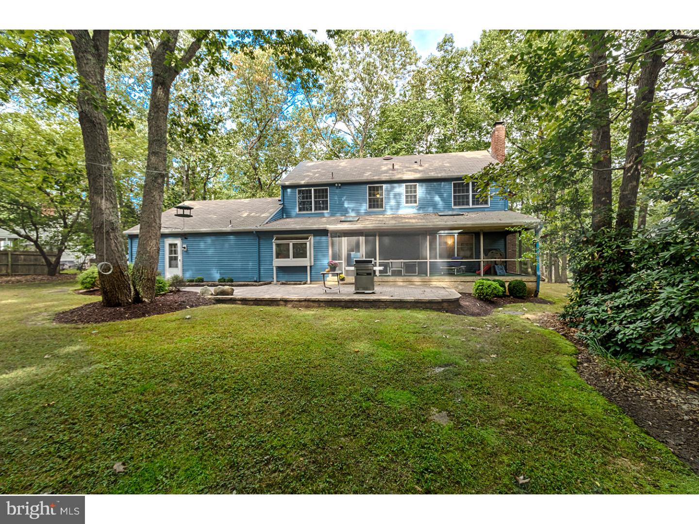 8 Strafford Circle Road Medford, NJ 08055 - Photo 22 of 25 Exterior Back