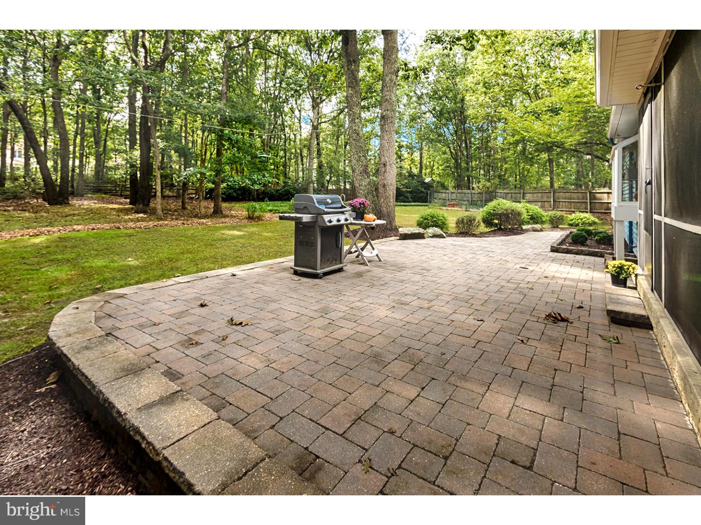 8 Strafford Circle Road Medford, NJ 08055 - Photo 23 of 25 Patio