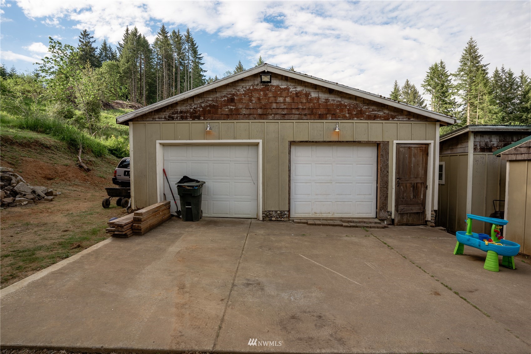 335 Nevala Road Woodland, WA 98674 - Photo 11 of 40 Gallery Image 11