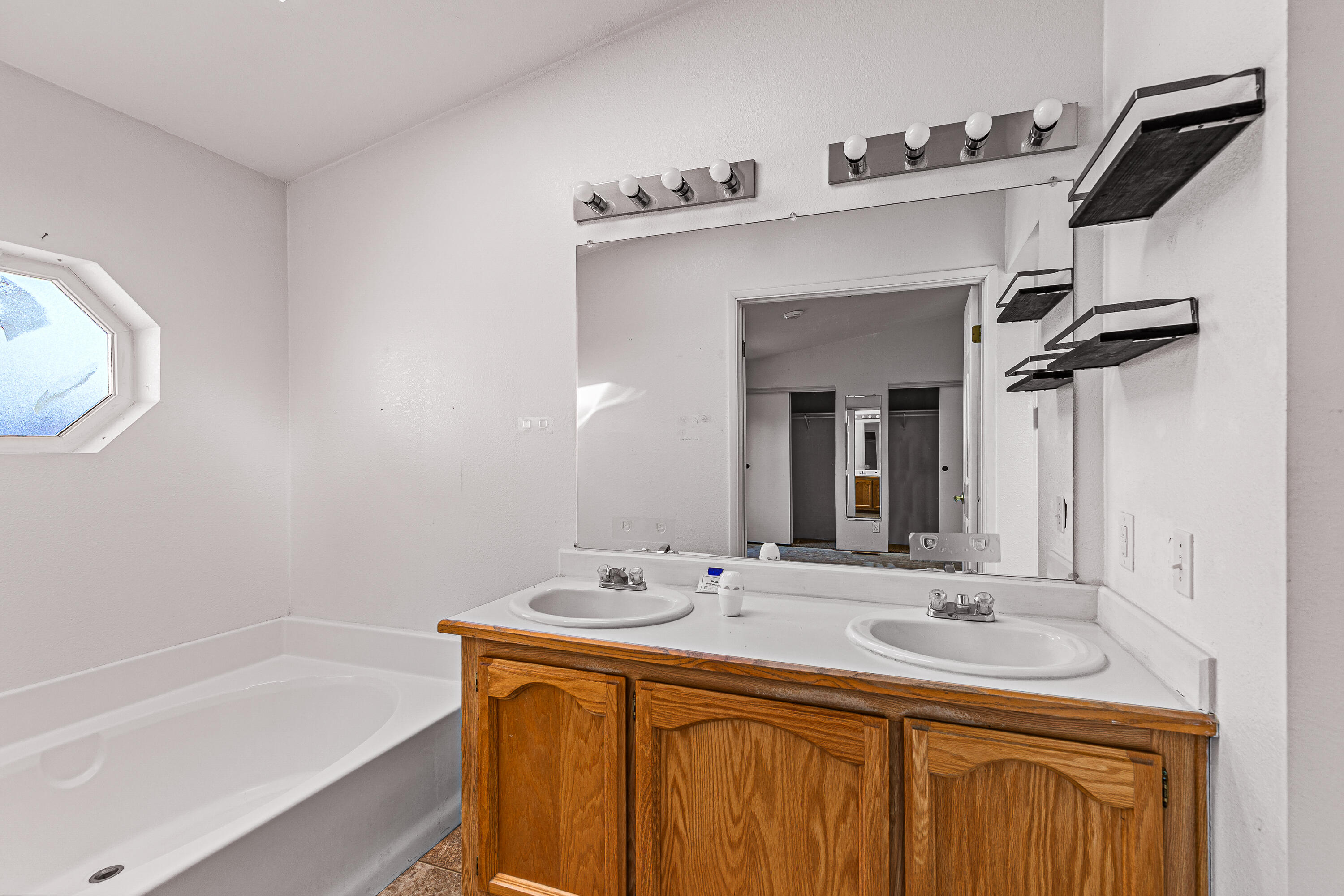 555 Freeman Road, Unit 67 Central Point, OR 97502 - Photo 38 of 39 1000020153