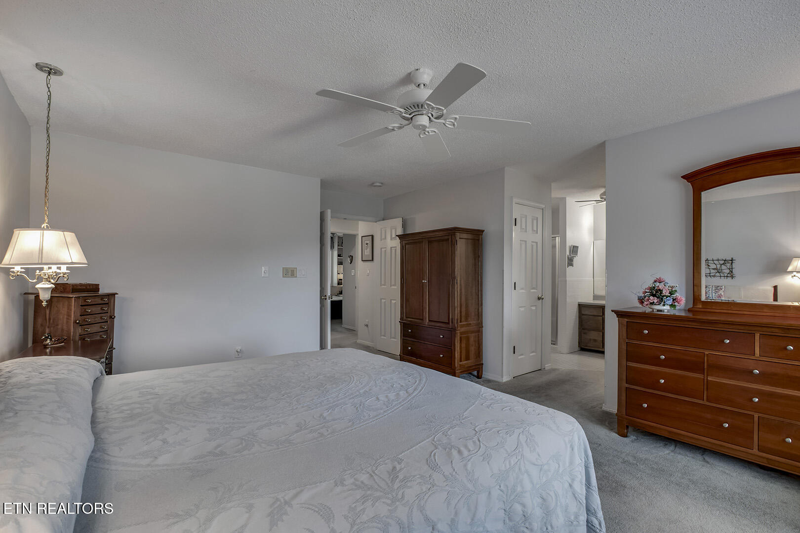 212 Tooweka Lane Loudon, TN 37774 - Photo 30 of 55 30_212 Tooweka Lane_MasterBedroom02