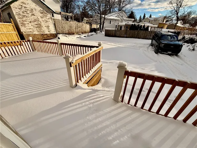 $99,999 | 73 West Main Street, Le Roy, NY 14482