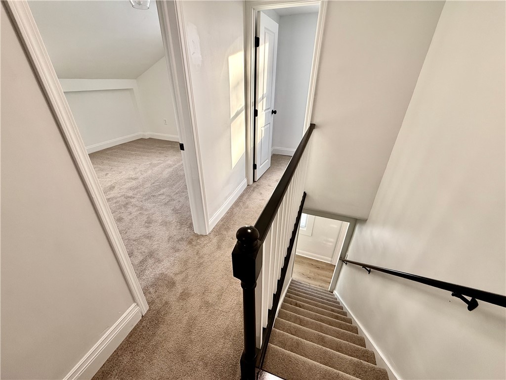 73 West Main Street Le Roy, NY 14482 - Photo 24 of 31