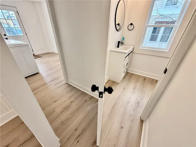 $99,999 | 73 West Main Street, Le Roy, NY 14482