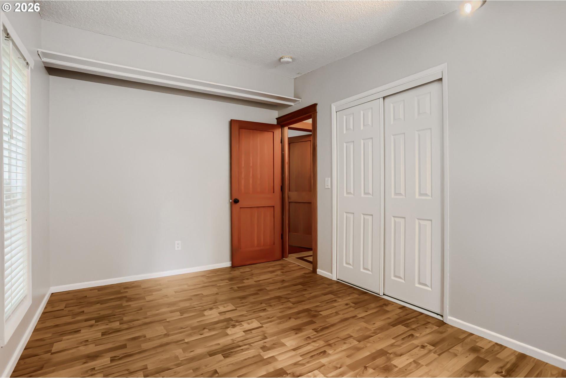 6149 Southwest Miles Court Portland, OR 97219 - Photo 28 of 48 Gallery Image 28