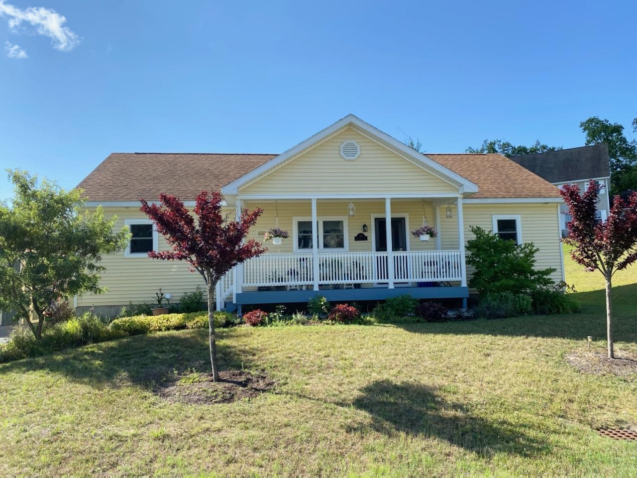181 Butternut Road Hartford, VT 05001 - Photo 1 of 15 Gallery Image 1