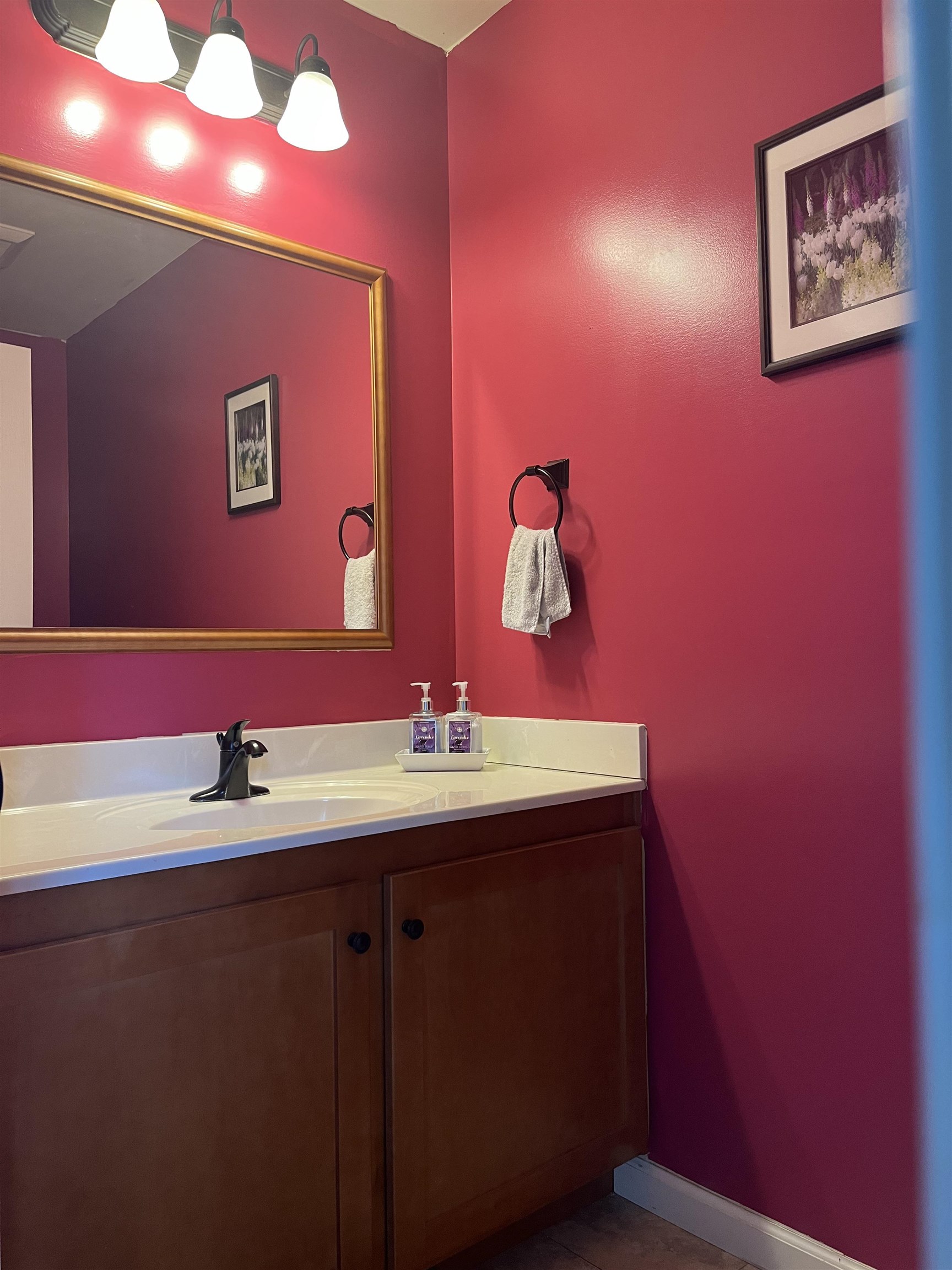 181 Butternut Road Hartford, VT 05001 - Photo 4 of 15 Gallery Image 4
