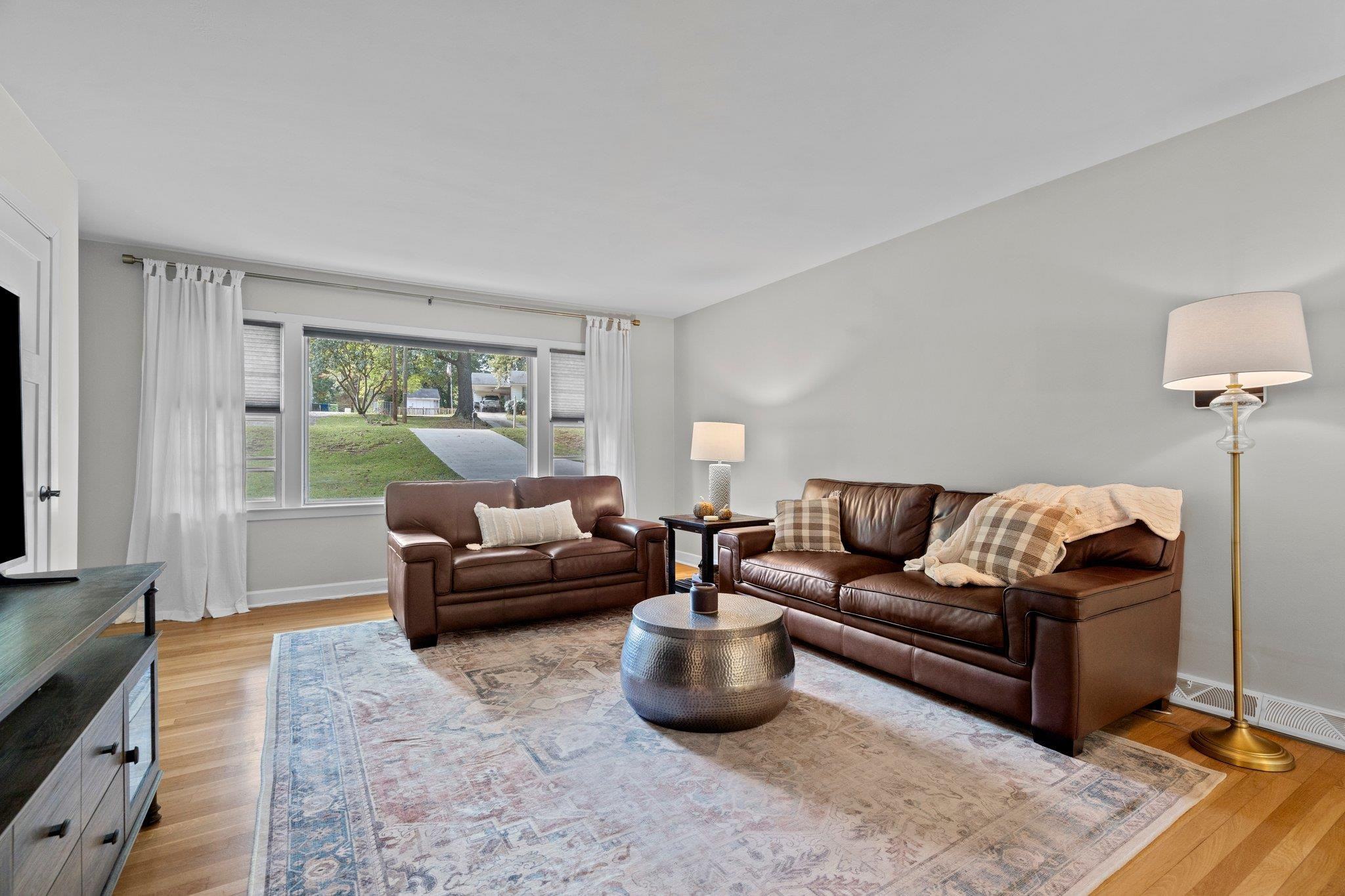 341 Meredith Street Raleigh, NC 27606 - Photo 6 of 28 Photo 6