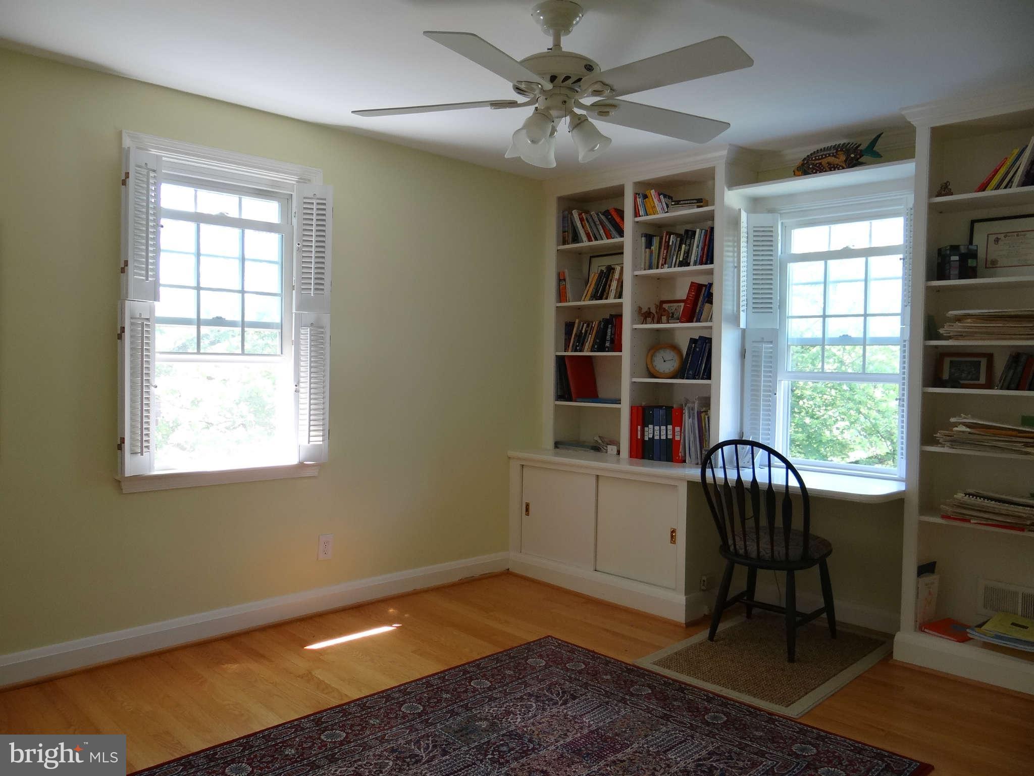 101 Stanmore Road Baltimore, MD 21212 - Photo 17 of 25 a view of a livingroom with furniture and a window