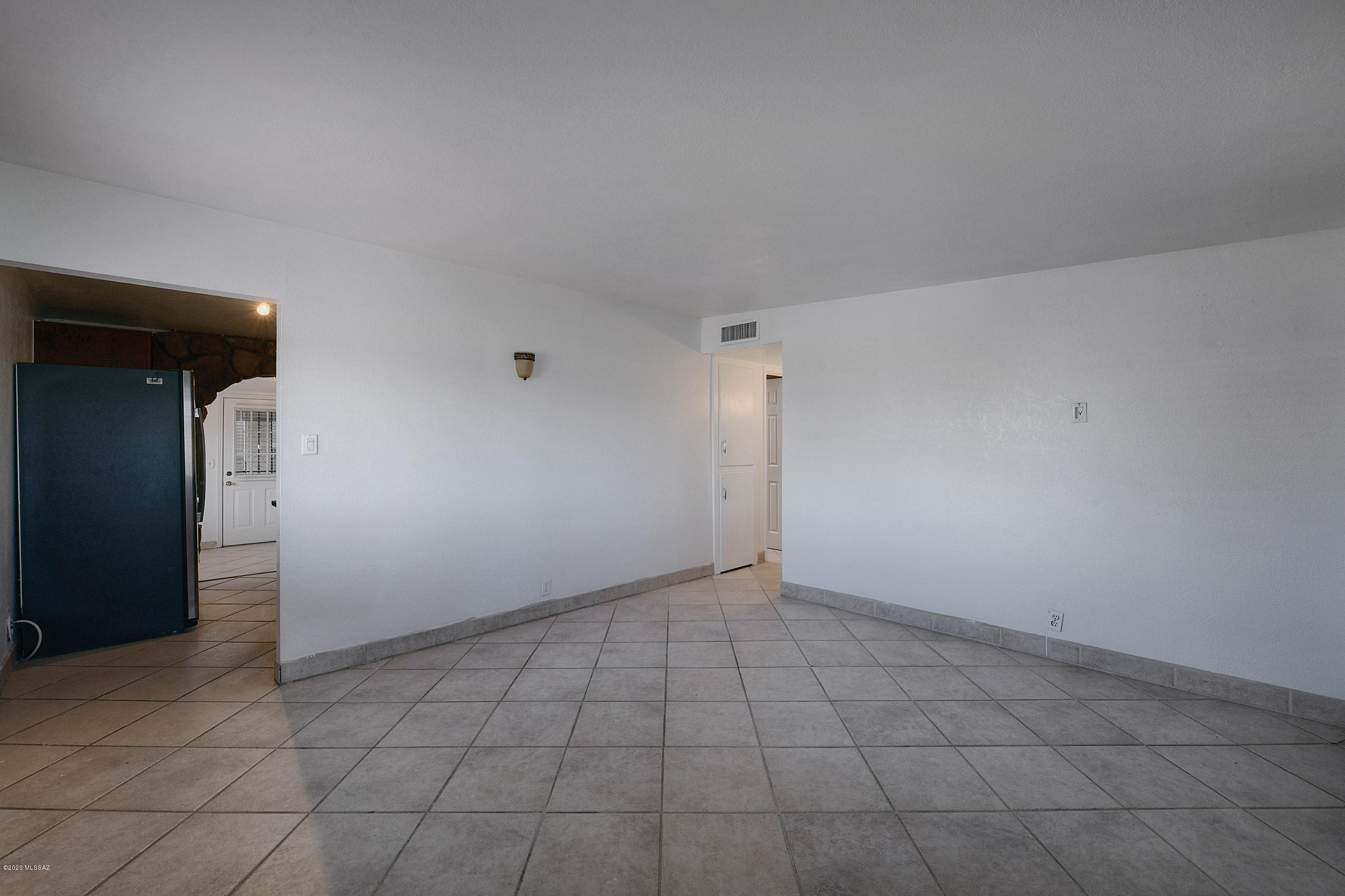 1343 West Kleindale Road Tucson, AZ 85705 - Photo 9 of 26 Gallery Image 9