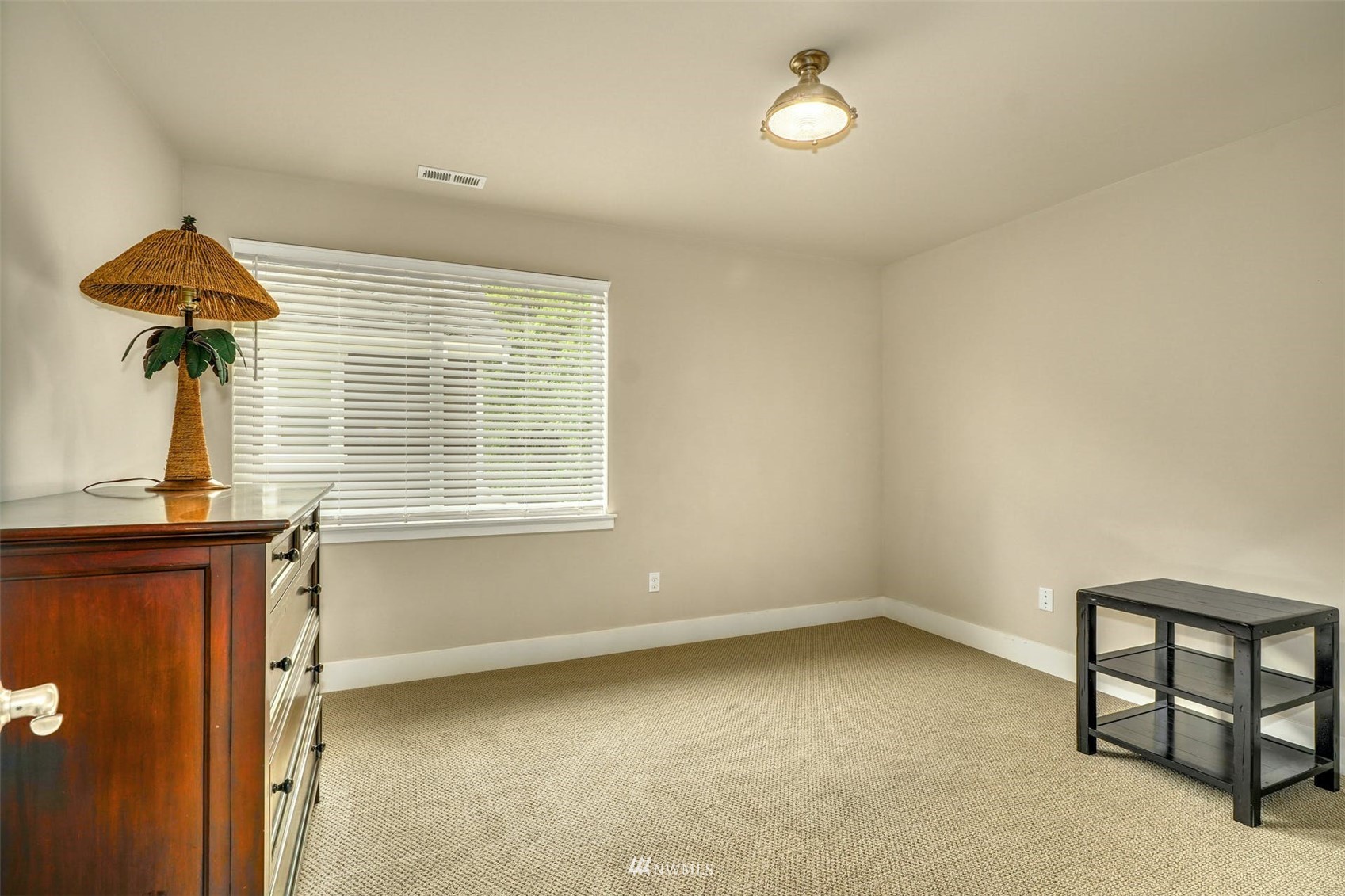 3312 238th Place Southeast Bothell, WA 98021 - Photo 27 of 40 an empty room with a window