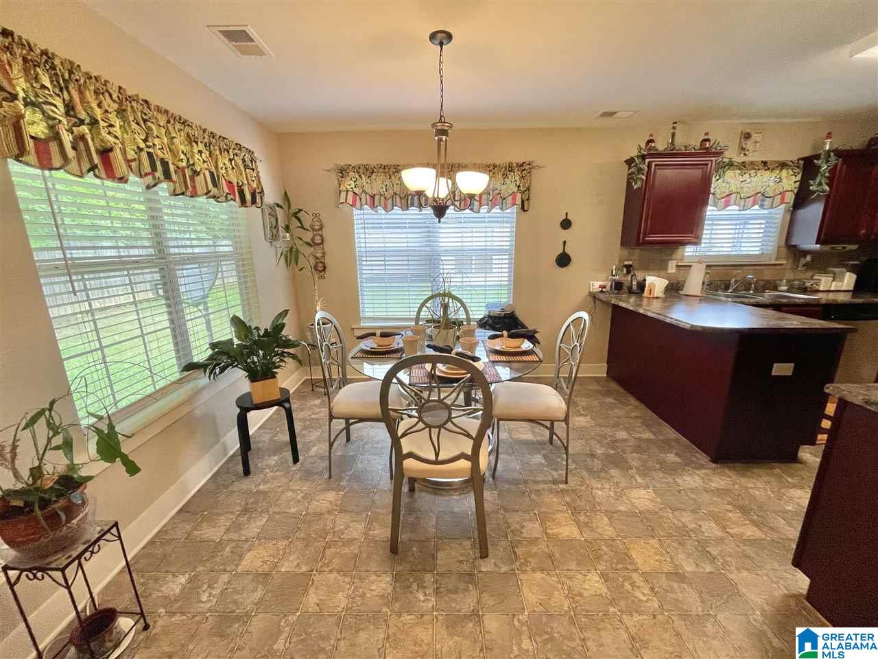 122 Falling Waters Lane Alabaster, AL 35114 - Photo 3 of 14