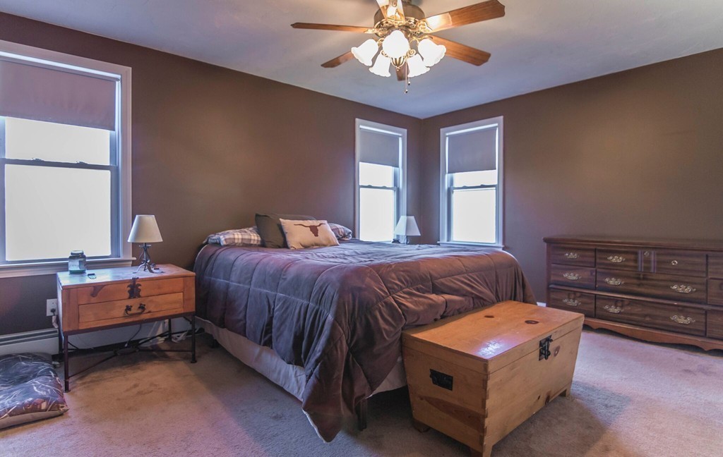 77 Irish Lane Rutland, MA 01543 - Photo 12 of 28