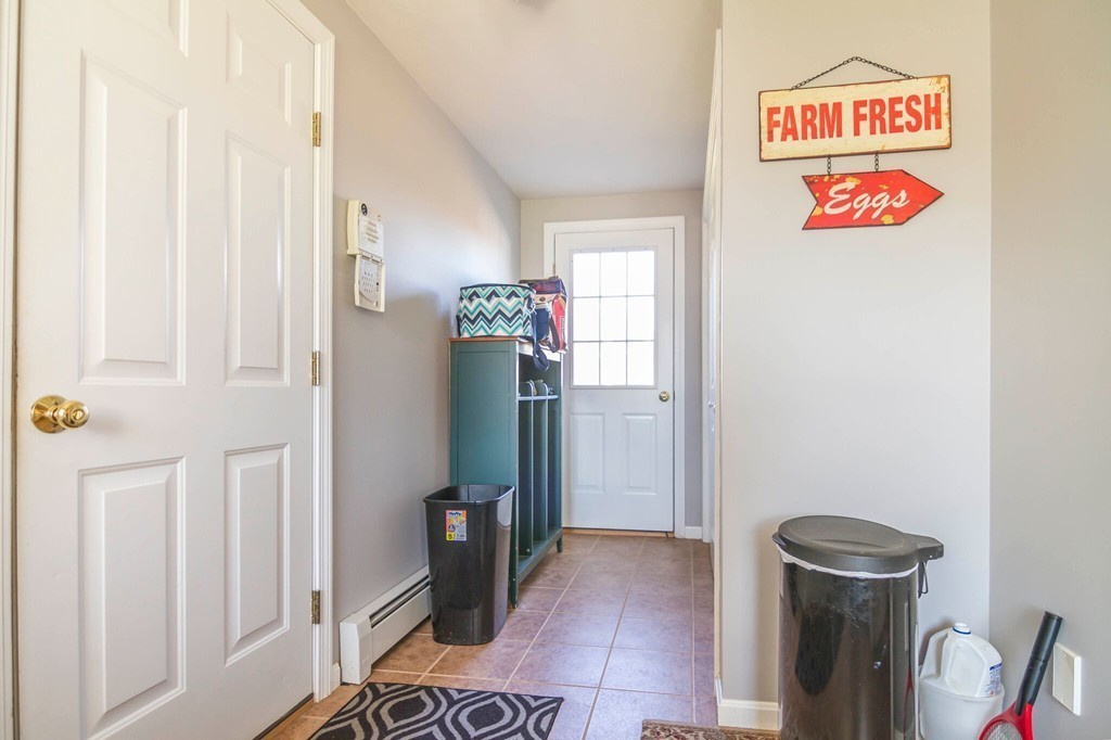 77 Irish Lane Rutland, MA 01543 - Photo 19 of 28