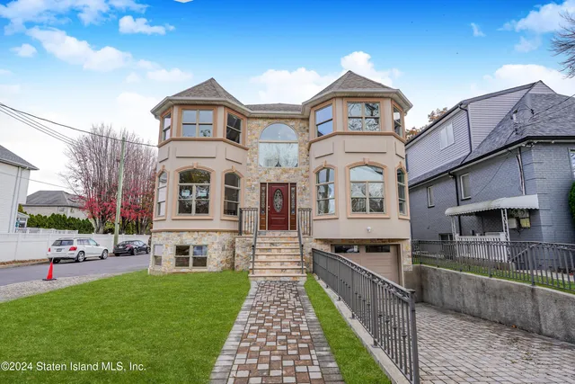 $1,625,000 | 101 Bedell Avenue | Tottenville