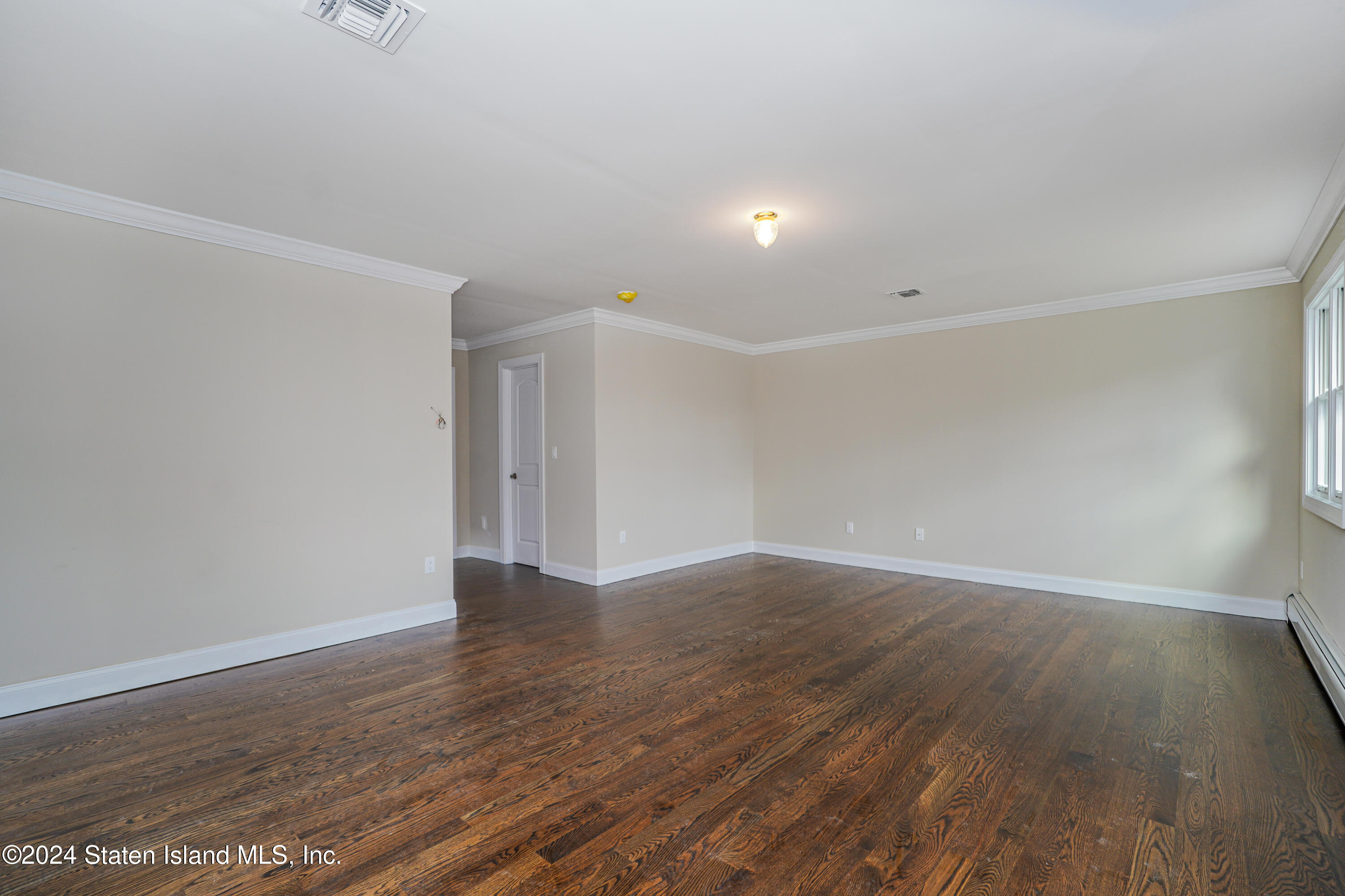 101 Bedell Avenue Staten Island, NY 10307 - Photo 22 of 40 Photo Nov 02 2024, 10 08 59 PM