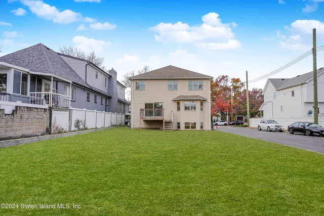 $1,625,000 | 101 Bedell Avenue | Tottenville