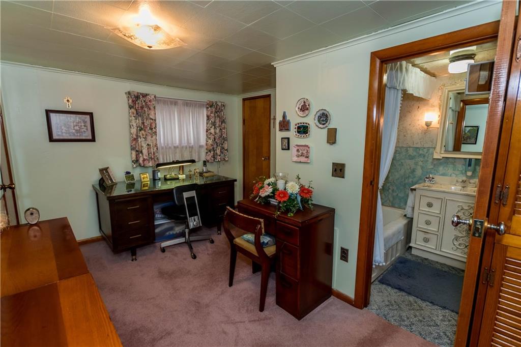 430 Flatwoods Road Vanderbilt, PA 15486 - Photo 12 of 18 Gallery Image 12