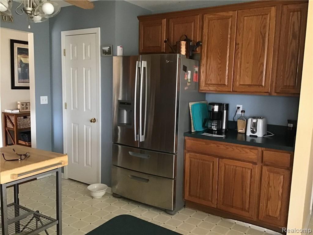 13287 Dunn Road Memphis, MI 48041 - Photo 5 of 22 IMG_0971(1).jpg