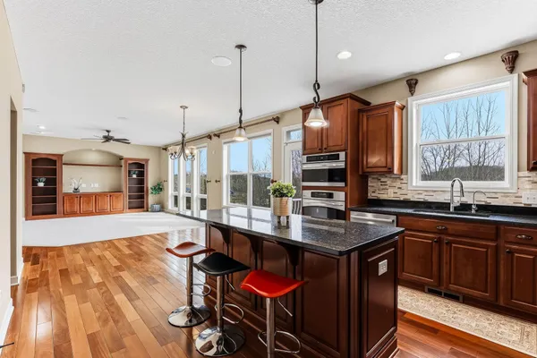 $749,000 | 15365 58th Place North, Plymouth, MN 55446