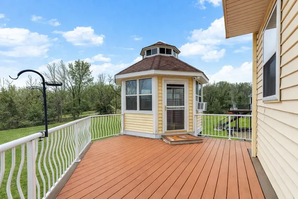 $749,000 | 15365 58th Place North, Plymouth, MN 55446