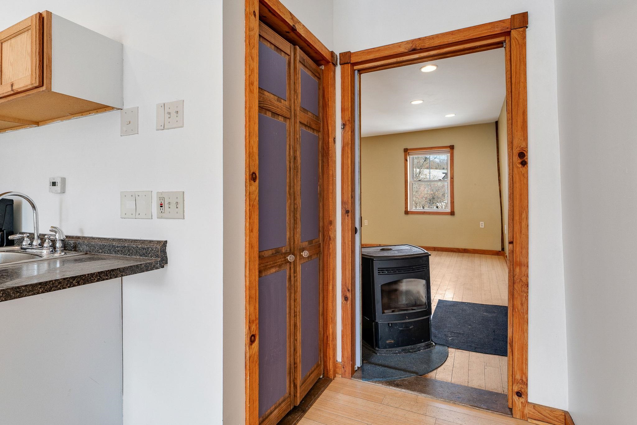 53 Main Street Plainfield, VT 05667 - Photo 14 of 42