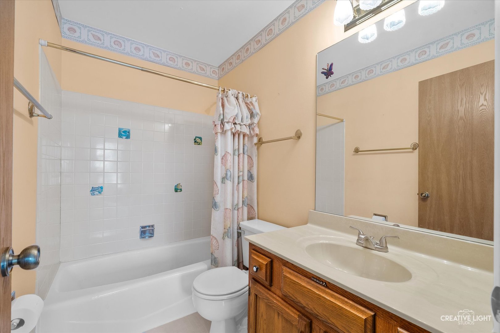 778 Village Road Crystal Lake, IL 60014 - Photo 13 of 20