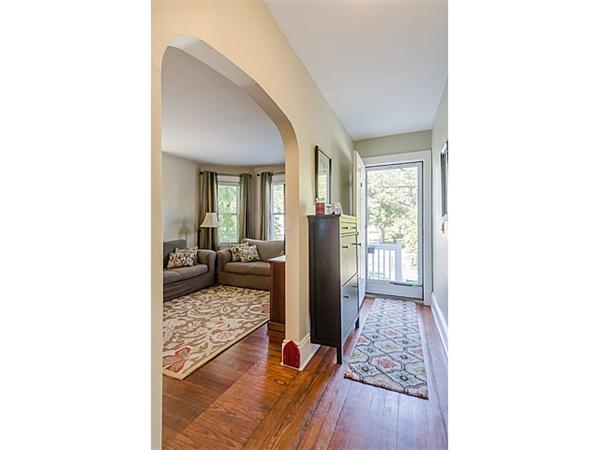 474-476 Albemarle Road, Unit 1 Newton, MA 02460 - Photo 4 of 14 Gallery Image 4