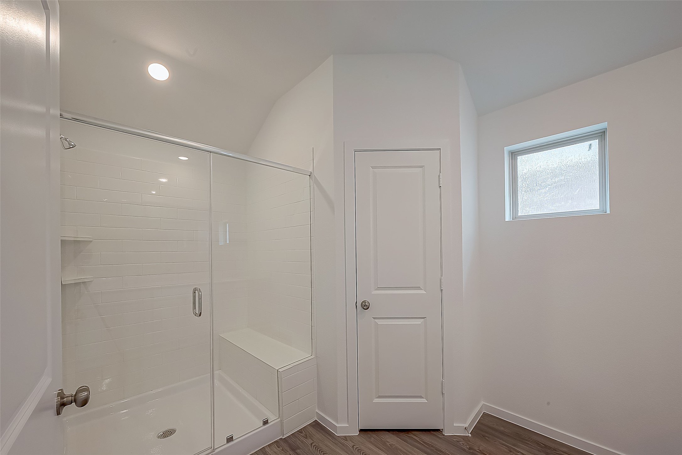 27235 Henley Rdg Drive Katy, TX 77493 - Photo 12 of 28 a bathroom with a shower