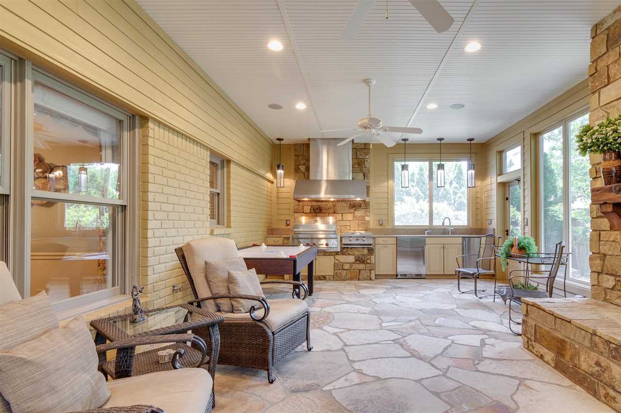 517 McElroy Road Memphis, TN 38120 - Photo 5 of 25