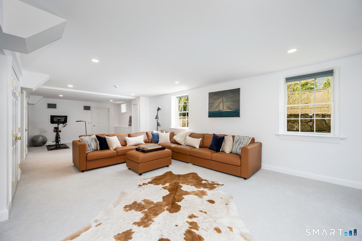 4 Seagate Road Darien, CT 06820 - Photo 32 of 40