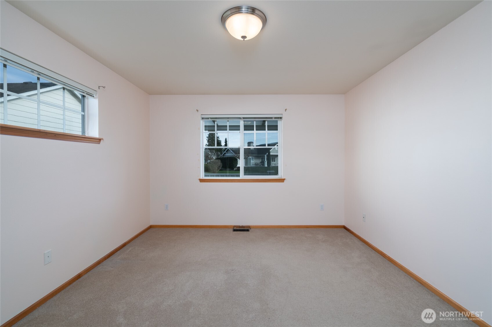 1202 Decatur Circle, Unit 20B Burlington, WA 98233 - Photo 20 of 38