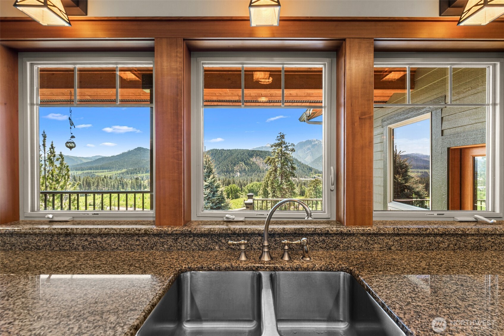 10665 North Road Leavenworth, WA 98826 - Photo 13 of 40