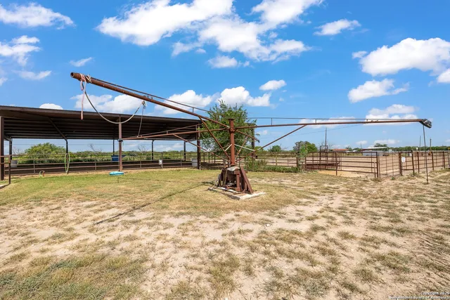 a view of outdoor space